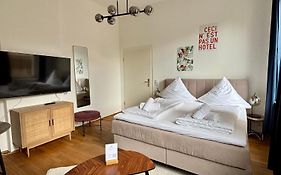 WohnLiebe2-Stilvoll-Klinik-Therme-Zentral